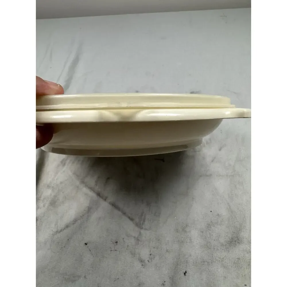 Vintage Tupperware Round Divided Serving Tray Relish Snack Platter w Lid